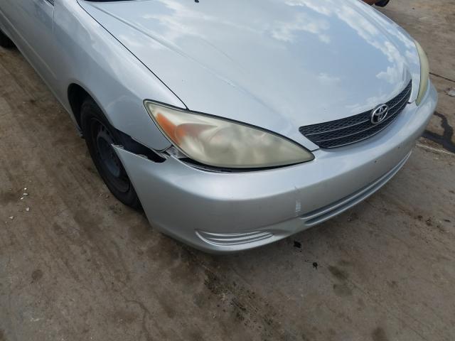 4T1BE32K14U364321 - 2004 TOYOTA CAMRY LE SILVER photo 9