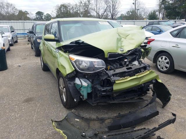 KNDJN2A22G7830577 - 2016 KIA SOUL GREEN photo 9