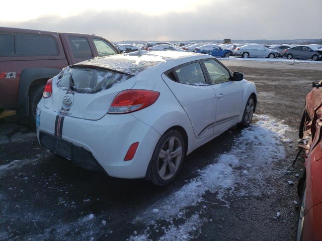 KMHTC6AD7DU134717 - 2013 HYUNDAI VELOSTER WHITE photo 4