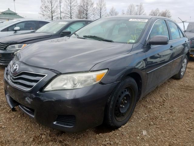 4T4BF3EK2AR056861 - 2010 TOYOTA CAMRY BASE GRAY photo 2