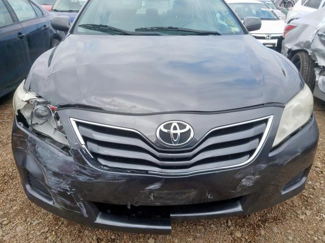 4T4BF3EK2AR056861 - 2010 TOYOTA CAMRY BASE GRAY photo 9