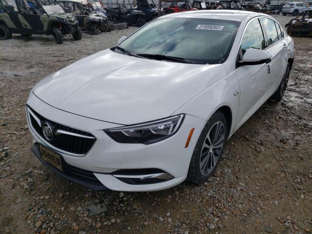 W04GP6SX4J1139657 - 2018 BUICK REGAL ESSE WHITE photo 2