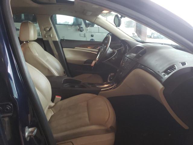 2G4GR5EK9C9145863 - 2012 BUICK REGAL BLUE photo 5