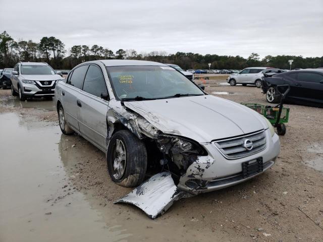 1N4AL11D52C192042 - 2002 NISSAN ALTIMA BAS SILVER photo 1