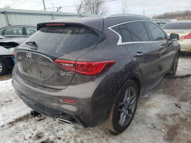 SJKCH5CPXHA024787 - 2017 INFINITI QX30 BASE BROWN photo 4