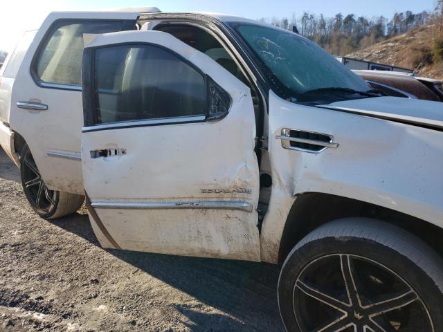 1GYS4CEF8BR206106 - 2011 CADILLAC ESCALADE P WHITE photo 9