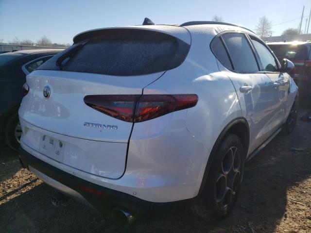 ZASFAKNN3J7B80159 - 2018 ALFA ROMEO STELVIO TI WHITE photo 4