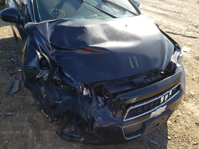 1G1JA6SH5E4242203 - 2014 CHEVROLET SONIC LS BLACK photo 9