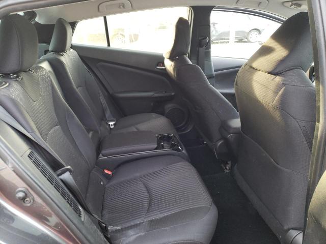 JTDKARFP8J3079951 - 2018 TOYOTA PRIUS PRIM 石墨色 照片 6