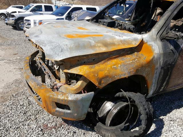 3C6UR5DL4JG399427 - 2018 RAM 2500 SLT 勃艮第红 照片 9