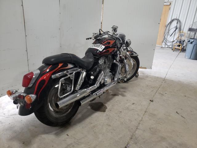 1HFSC43045A503671 - 2005 HONDA VT1100 C2 TWO TONE photo 3