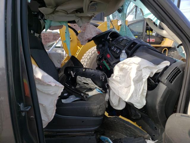 3C6TRVDGXKE552761 - 2019 RAM PROMASTER BLACK photo 5