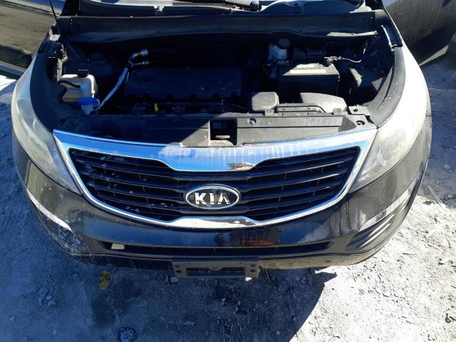 KNDPB3A20C7215433 - 2012 KIA SPORTAGE B BLACK photo 7