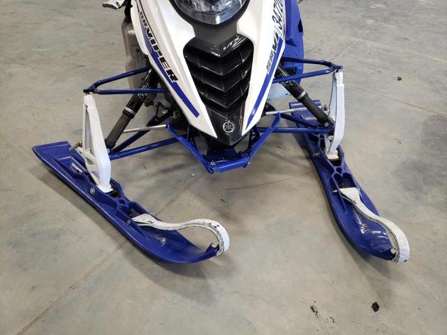 4UF8JY205FT000815 - 2015 YAMAHA VIPER BLUE photo 9