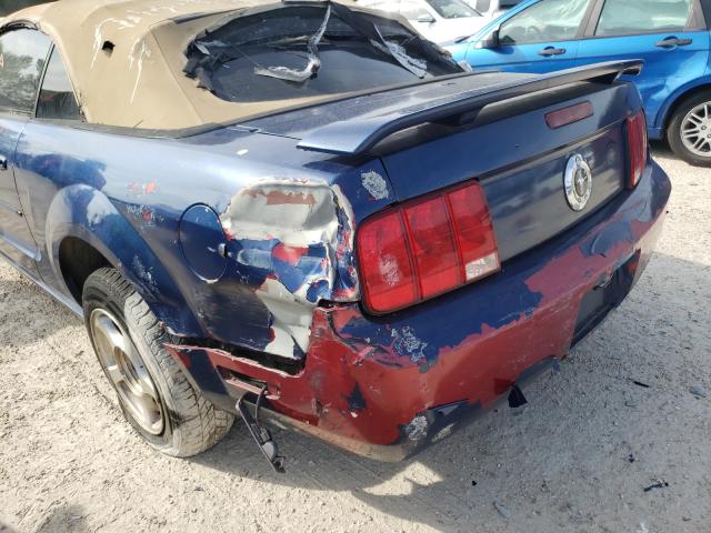 1ZVFT84N855213887 - 2005 FORD MUSTANG BLUE photo 9