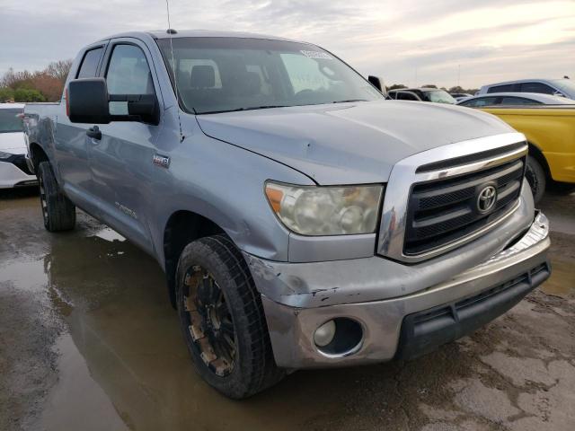 5TFRY5F19BX113002 - 2011 TOYOTA TUNDRA DOU SILVER photo 1