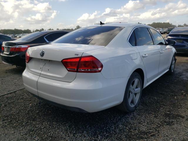 1VWBP7A33CC082988 - 2012 VOLKSWAGEN PASSAT SE WHITE photo 4