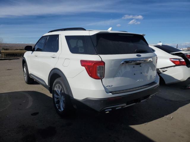 1FMSK8DH7NGA67433 - 2022 FORD EXPLORER X WHITE photo 2