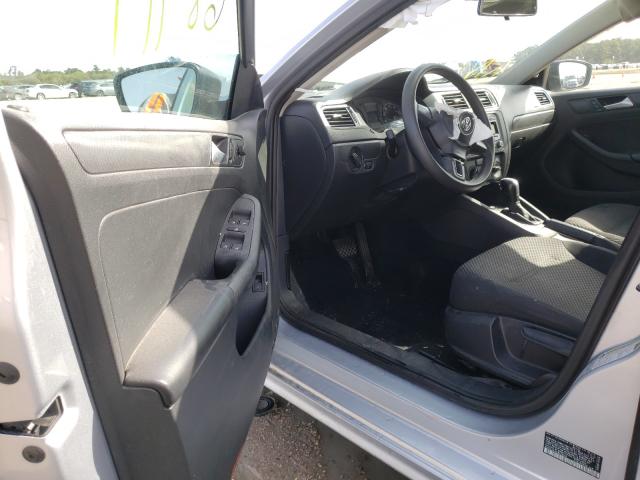 3VW2K7AJ8EM248386 - 2014 VOLKSWAGEN JETTA BASE 银色 照片 9