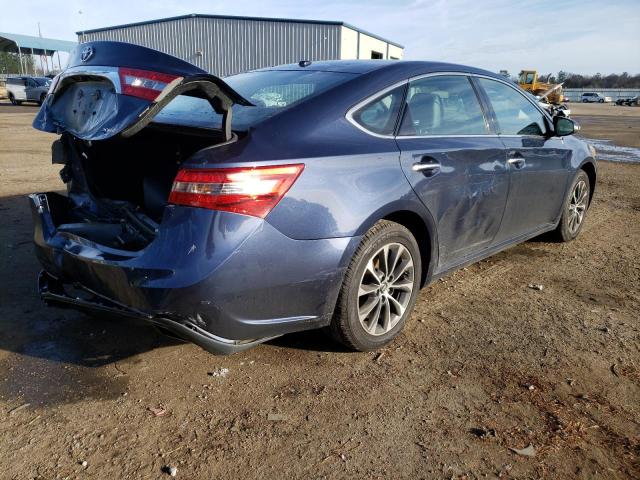 4T1BK1EB8JU283630 - 2018 TOYOTA AVALON XLE BLUE photo 4