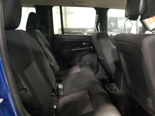 1J4PN3GK9AW160914 - 2010 JEEP LIBERTY RE BLUE photo 11