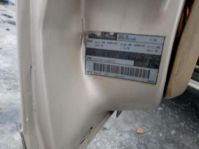 1C3XC66R7LD860333 - 1999 CHRYSLER NEW YORKER 金色 照片 12