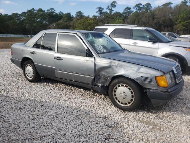 WDBEB28E5NB764299 - 1992 MERCEDES-BENZ 300 D GRAY photo 4