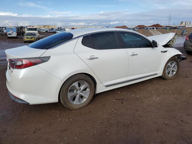 KNAGM4AD4G5095801 - 2016 KIA OPTIMA WHITE photo 3