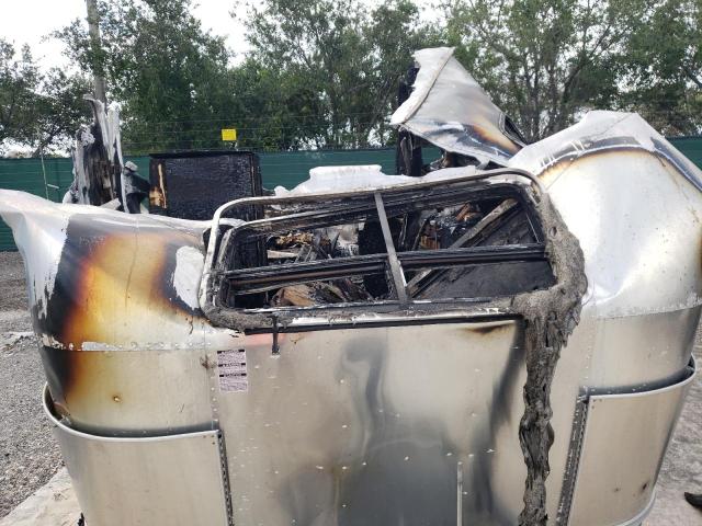 1STCPAA165J516808 - 2005 AIRS TRAVEL TRA 银色 照片 10