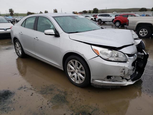 1G11E5SA8GF132870 - 2016 CHEVROLET MALIBU LIM 银色 照片 4