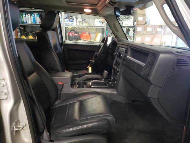 1J8HG48K88C154714 - 2008 JEEP COMMANDER 银色 照片 5