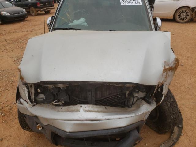 5TEGN92N04Z334919 - 2004 TOYOTA TACOMA DOU SILVER photo 11