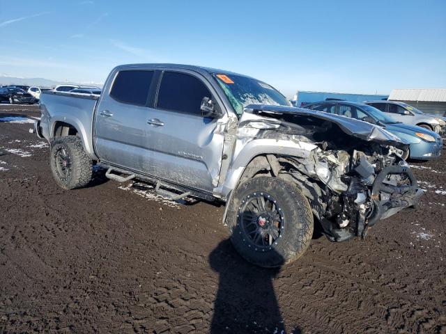 3TMGZ5AN2HM085699 - 2017 TOYOTA TACOMA DOU 银色 照片 4