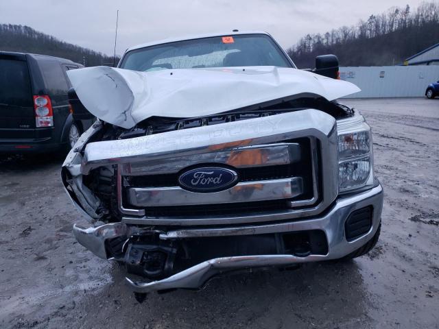 1FT7W2B63GEA38359 - 2016 FORD F250 SUPER WHITE photo 5