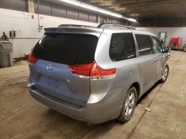 5TDKK3DC3BS134736 - 2011 TOYOTA SIENNA LE SILVER photo 4