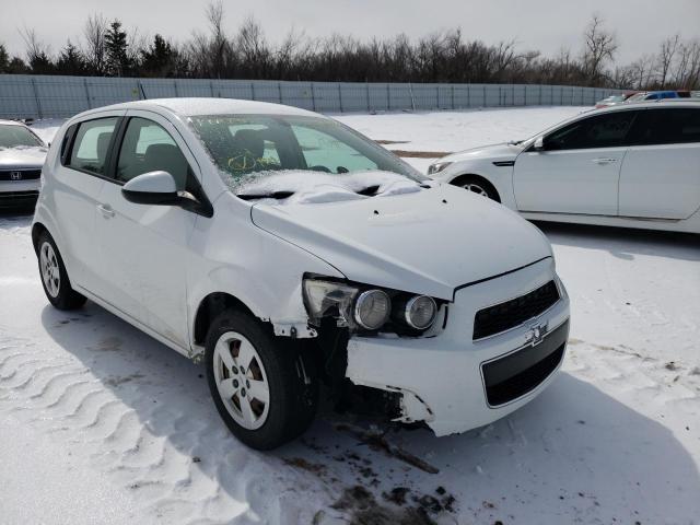 1G1JA6SH6F4197046 - 2015 CHEVROLET SONIC LS WHITE photo 9