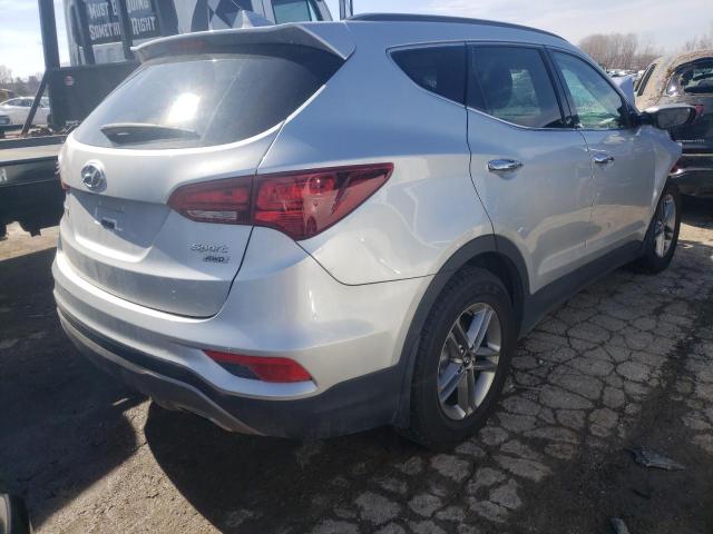 5XYZUDLB0HG491112 - 2017 HYUNDAI SANTA FE S SILVER photo 4