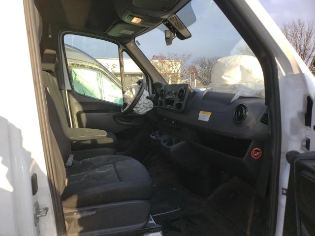 W1W40CHYXKT018377 - 2019 MERCEDES-BENZ SPRINTER 2 WHITE photo 5