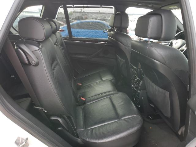 5UXFE4C55AL379652 - 2010 BMW X5 XDRIVE3 白色 照片 11