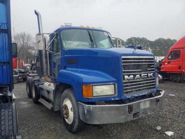 1M1AA13Y13W150483 - 2003 MACK 600 CH600 BLUE photo 1