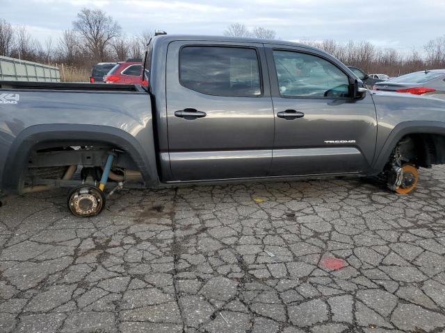 3TMCZ5AN4NM476623 - 2022 TOYOTA TACOMA DOU 灰色 照片 9