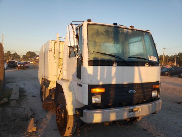 1FDXH70P0PVA10100 - 1993 FORD LOW TILT C WHITE photo 1