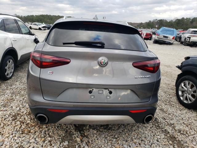 ZASFAKAN9J7B67714 - 2018 ALFA ROMEO STELVIO SILVER photo 6