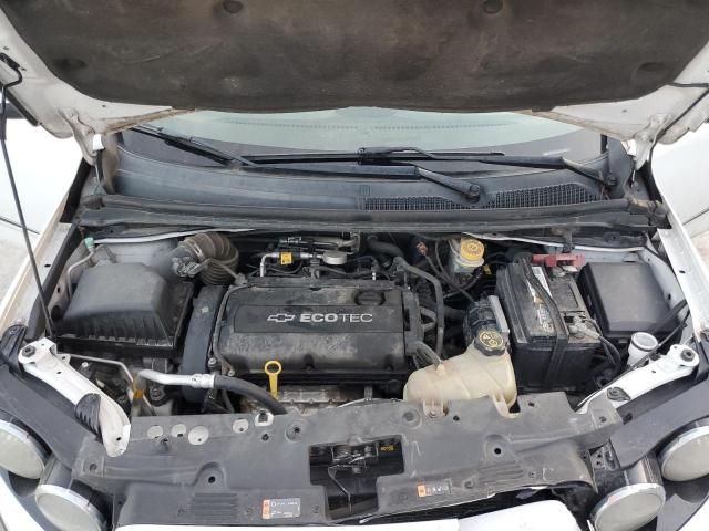 1G1JA6SH2E4171039 - 2014 CHEVROLET SONIC LS WHITE photo 11