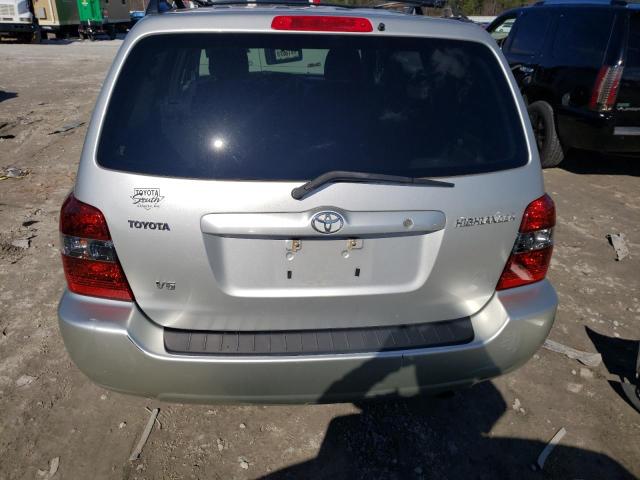 JTEDP21A540037773 - 2004 TOYOTA HIGHLANDER فضي صورة 6