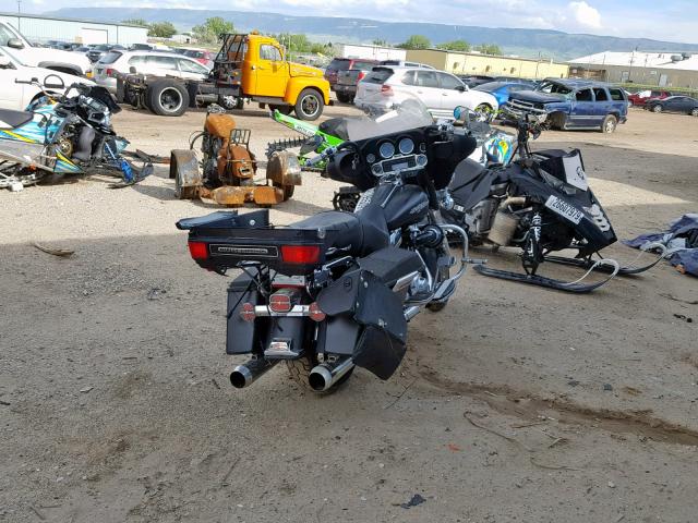 1HD1FC41X7Y624017 - 2007 HARLEY-DAVIDSON FLHTCUI 黑色 照片 4