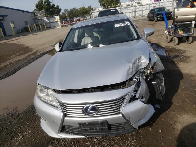 JTHBW1GG5E2060835 - 2014 LEXUS ES 300H SILVER photo 5