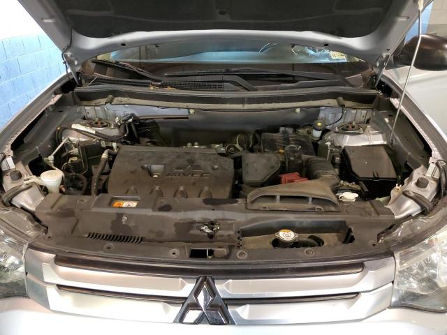 JA4AD2A35FZ002077 - 2015 MITSUBISHI OUTLANDER Gümüş foto 12