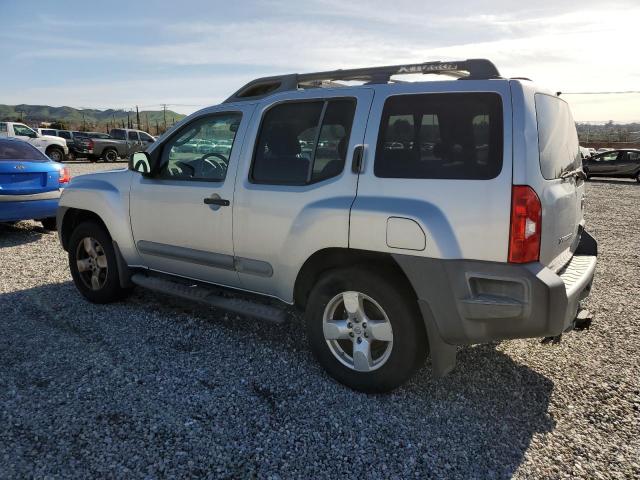 5N1AN08W15C604771 - 2005 NISSAN XTERRA SILVER photo 2