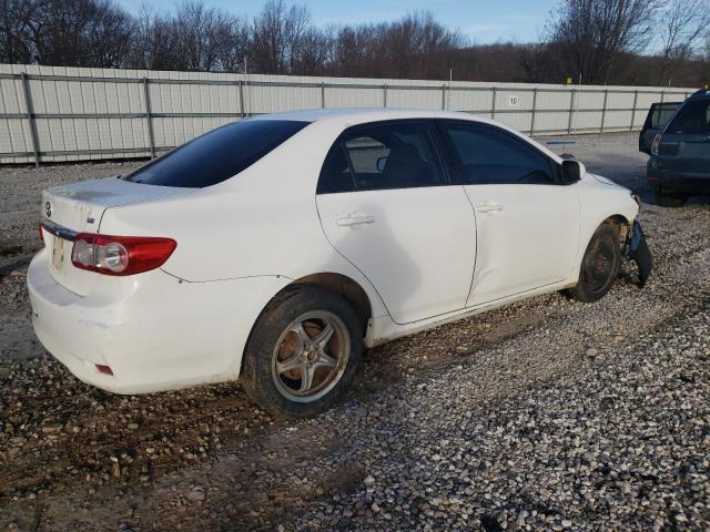 2T1BU4EE9CC912614 - 2012 TOYOTA COROLLA BA WHITE photo 3